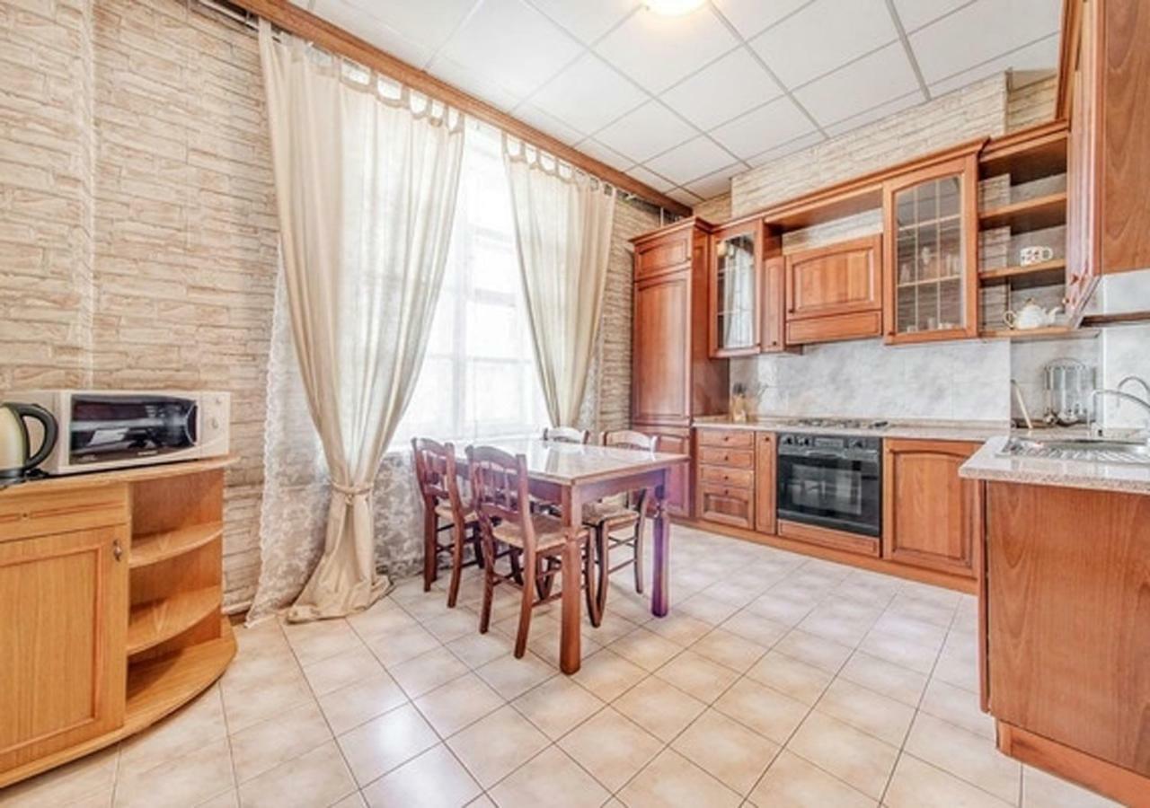 Apartments In The Center Of Minsk On Nezavisimosti 12 מראה חיצוני תמונה